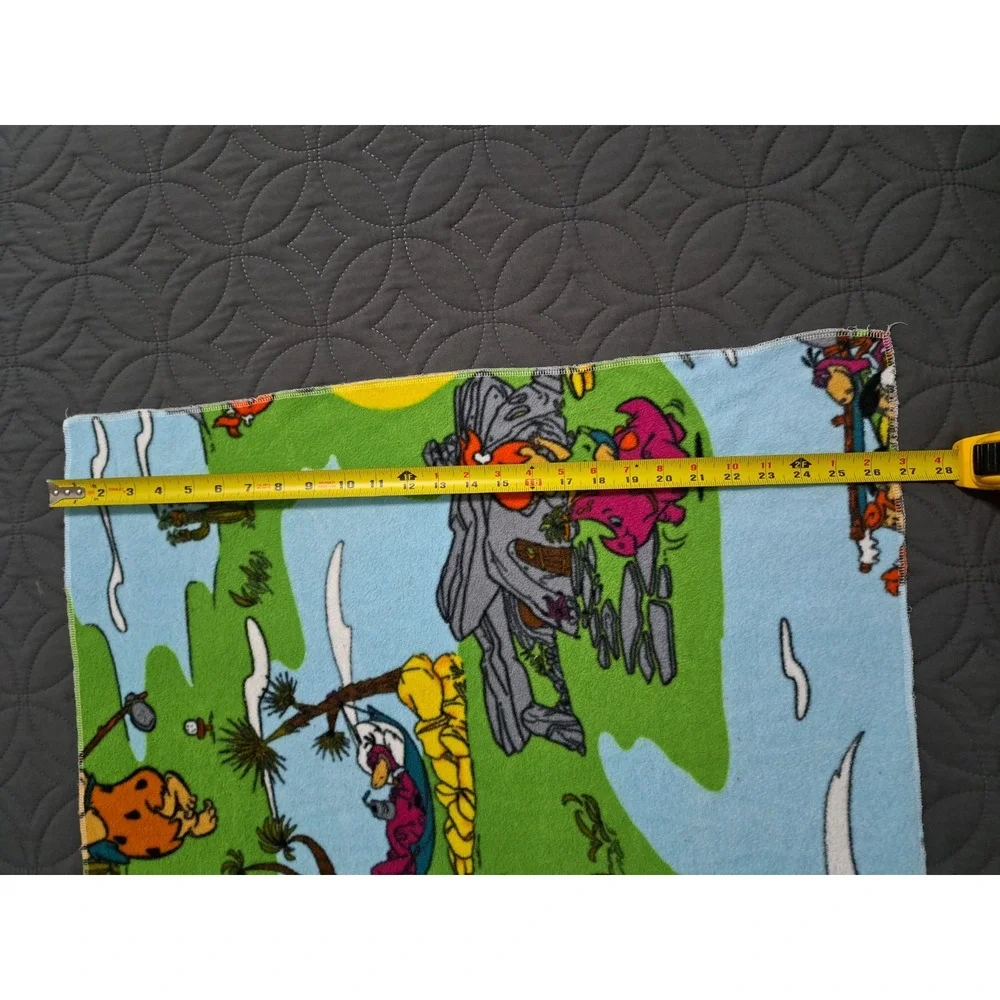 27x26‎ Vintage Fabric Cotton Scenic Bedrock Bowl Flintstones Family Dino Cartoon